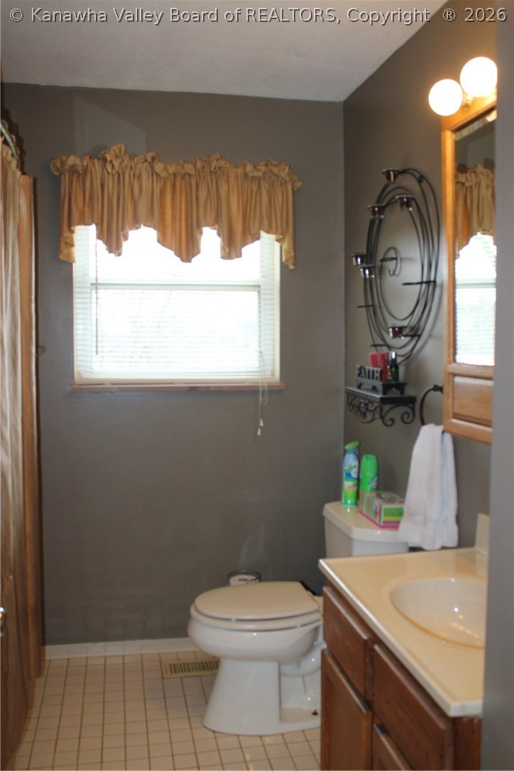 1225 Vorpe Road St. Albans, WV 25177 - Photo 15 of 27 Gallery Image 15
