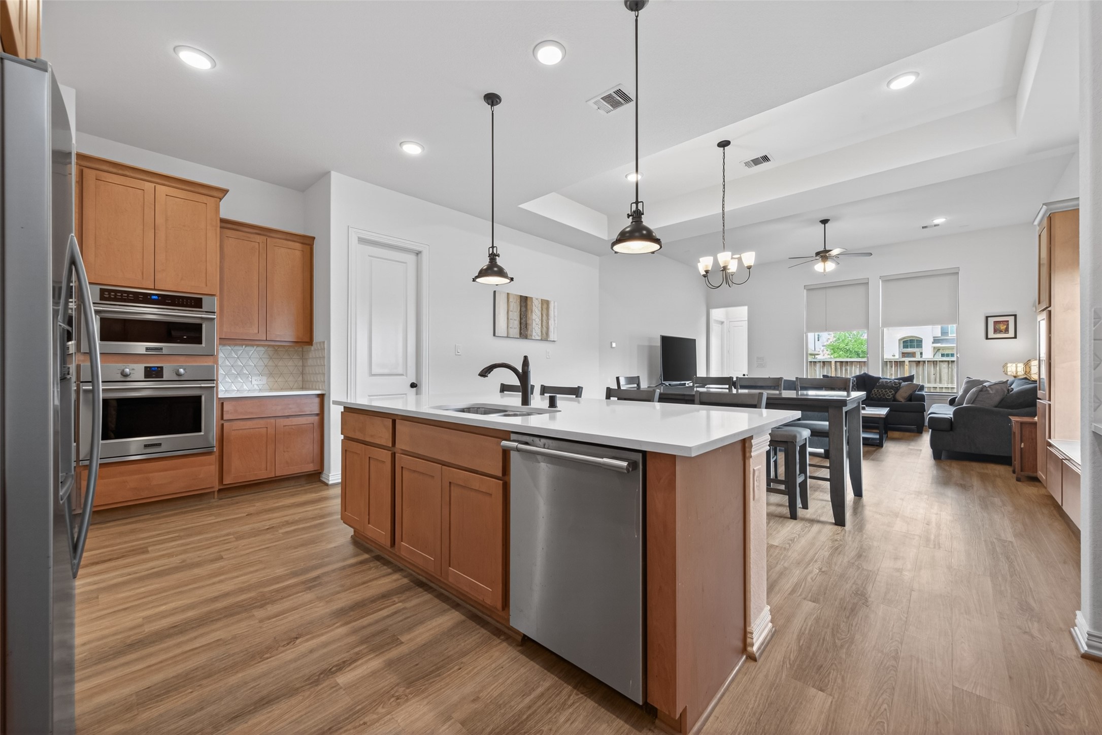 20802 Mirror Point Drive Cypress, TX 77433 - Photo 8 of 37 Stainless steel appliances and ample storage combine to create an effortless environment, ideal for both entertaining and culinary pursuits. A personal tour is highly recommended.