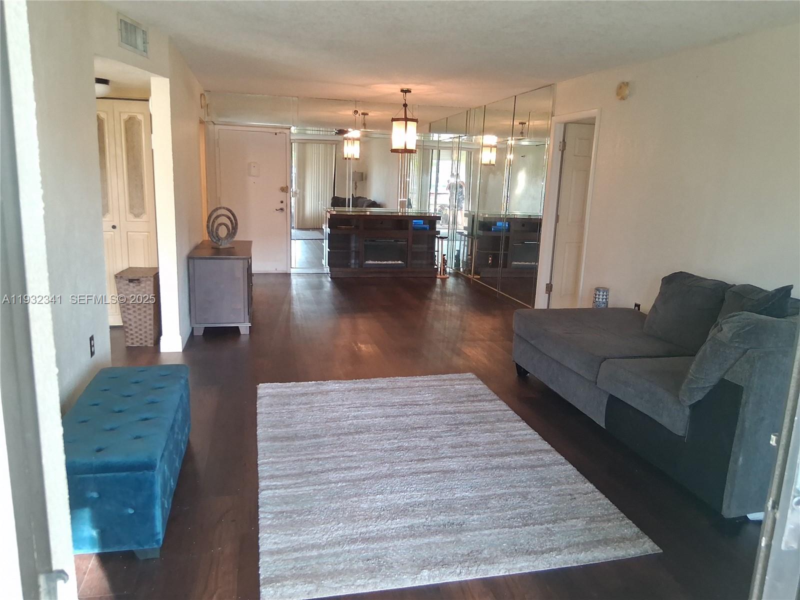 1000 St Charles Place, Unit L2 Pembroke Pines, FL 33026 - Photo 6 of 16