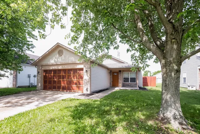 $1,750 | 2810 Braxton Drive, Indianapolis, IN 46229