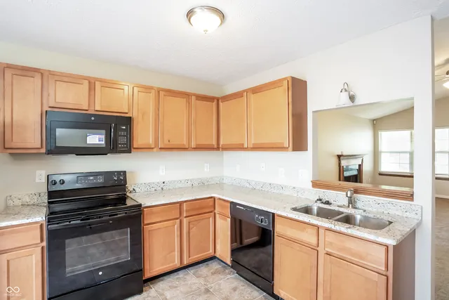 $1,750 | 2810 Braxton Drive, Indianapolis, IN 46229