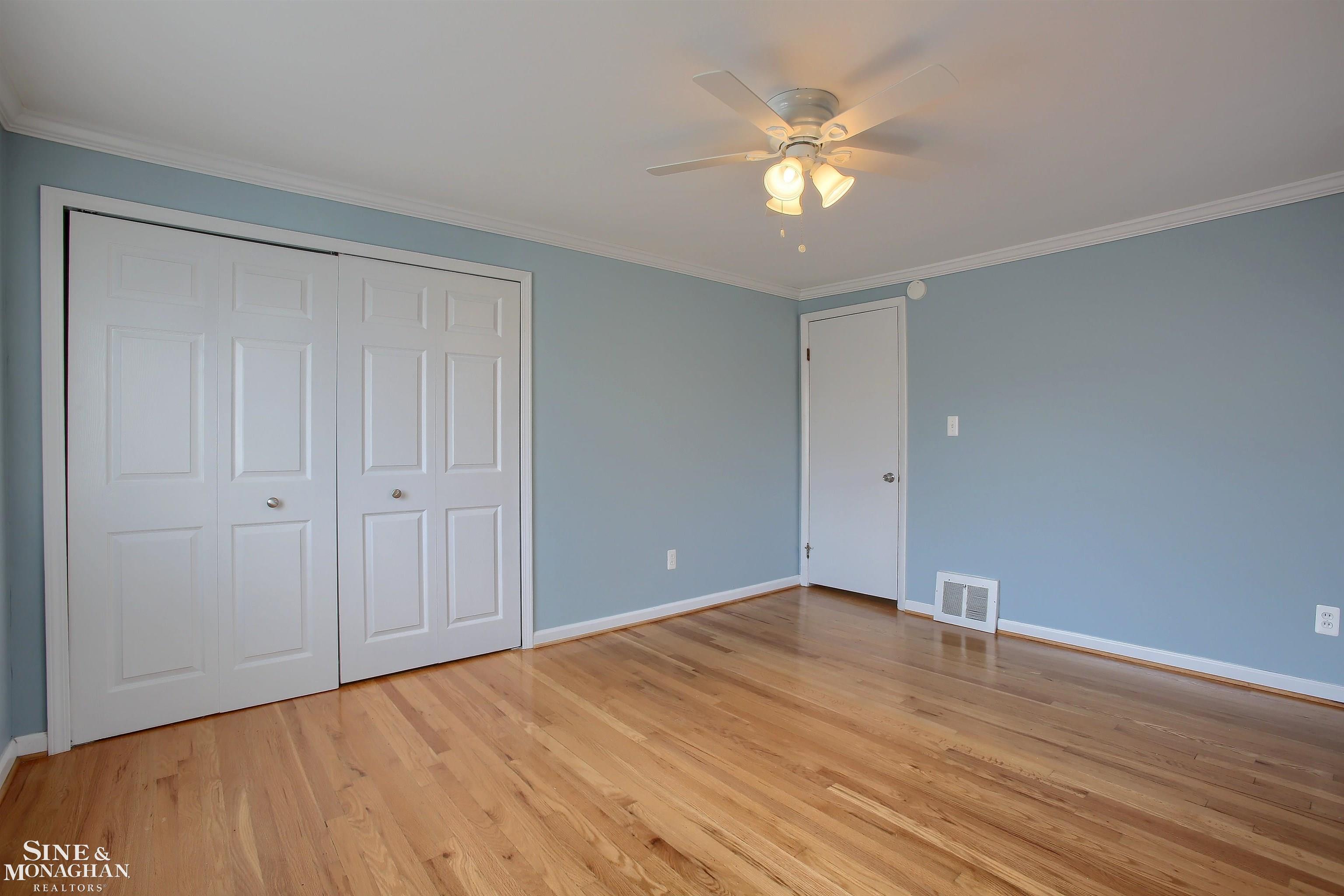 22959 Allen Road St. Clair Shores, MI 48080 - Photo 10 of 27