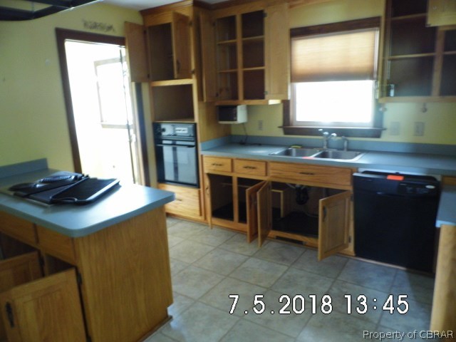9798 Davenport Road Gloucester, VA 23061 - Photo 6 of 13