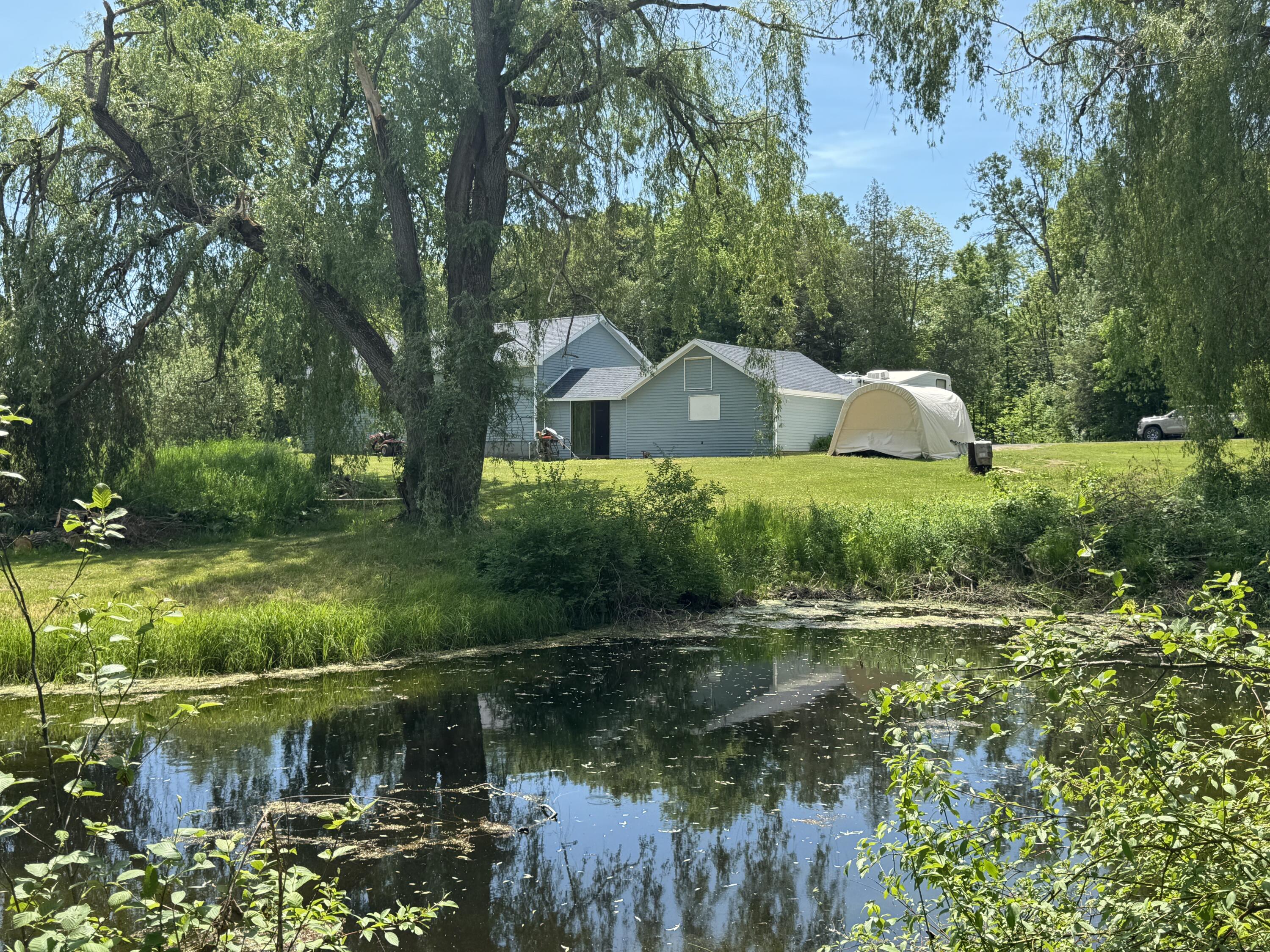 1952 West 16 Road Mesick, MI 49668 - Photo 6 of 49 IMG_5051