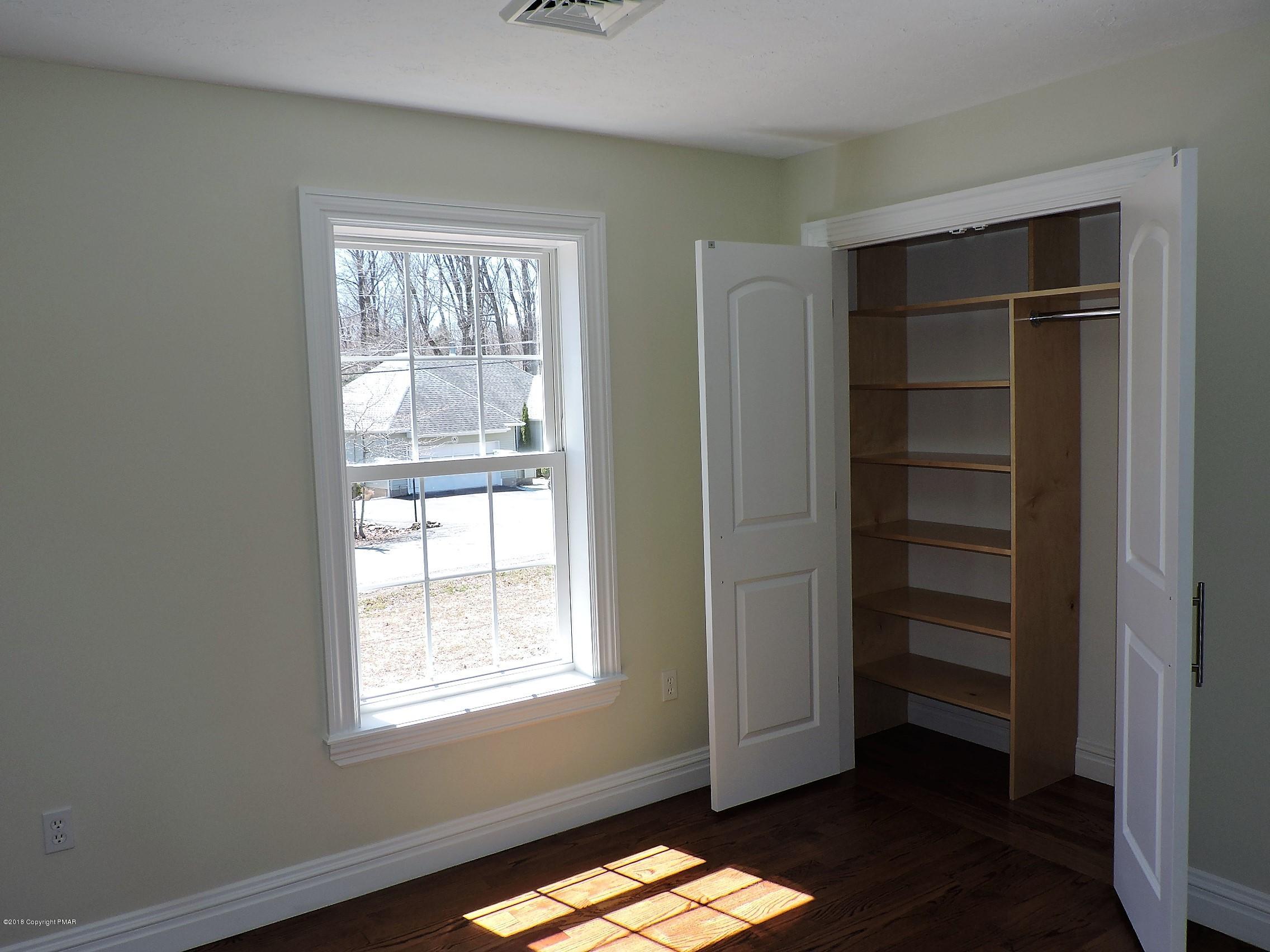 4157 Romeo Road Tobyhanna, PA 18466 - Photo 18 of 43 DSCN2543