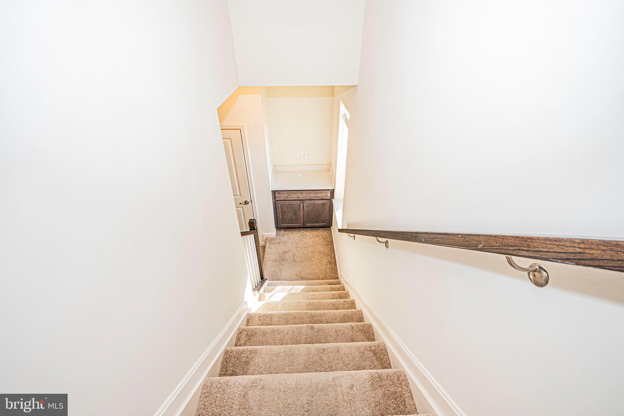 7315 Martin Farm Circle Rosedale, MD 21237 - Photo 2 of 46 a view of entryway