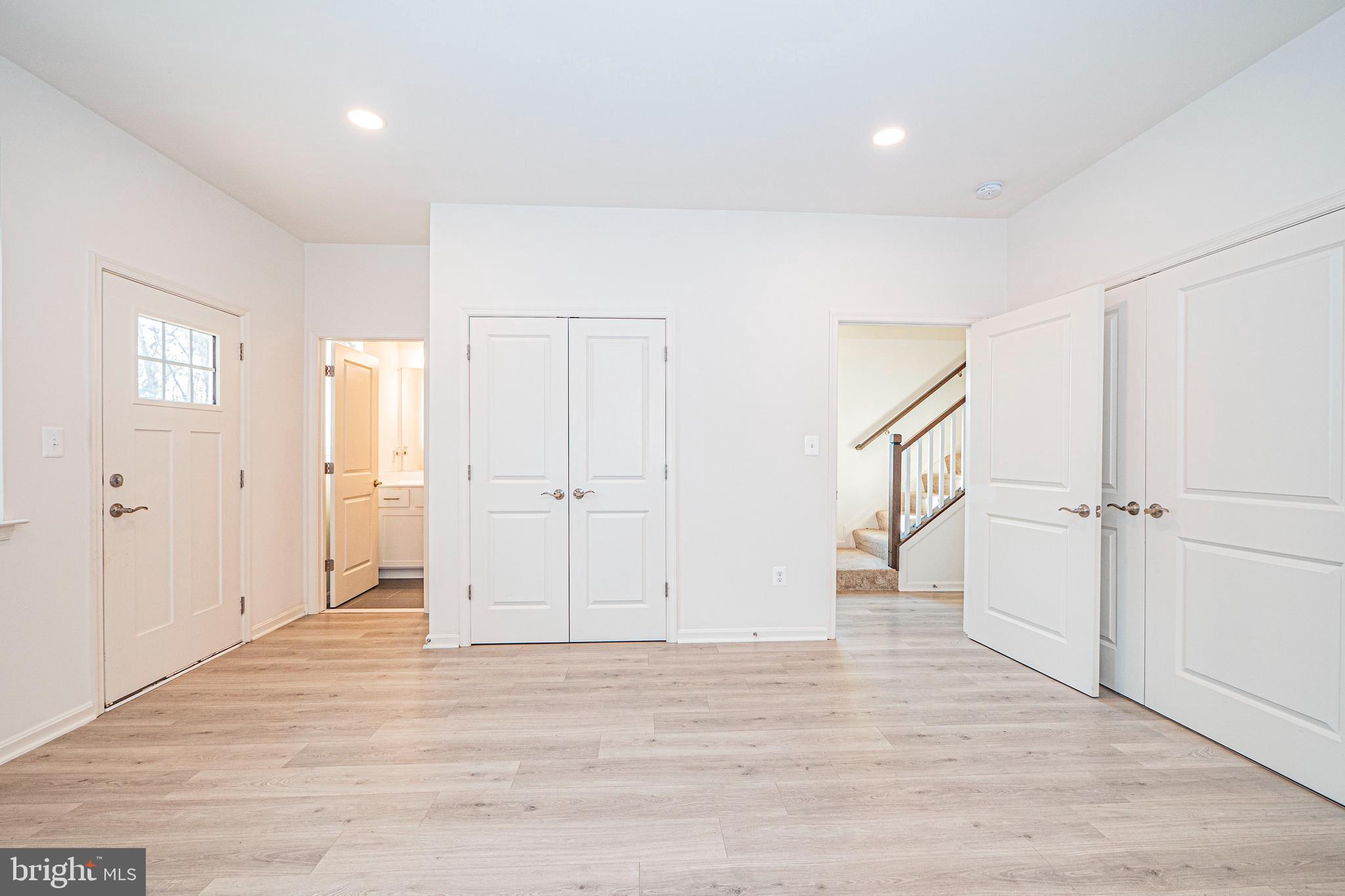 7315 Martin Farm Circle Rosedale, MD 21237 - Photo 3 of 46 a view of an empty room