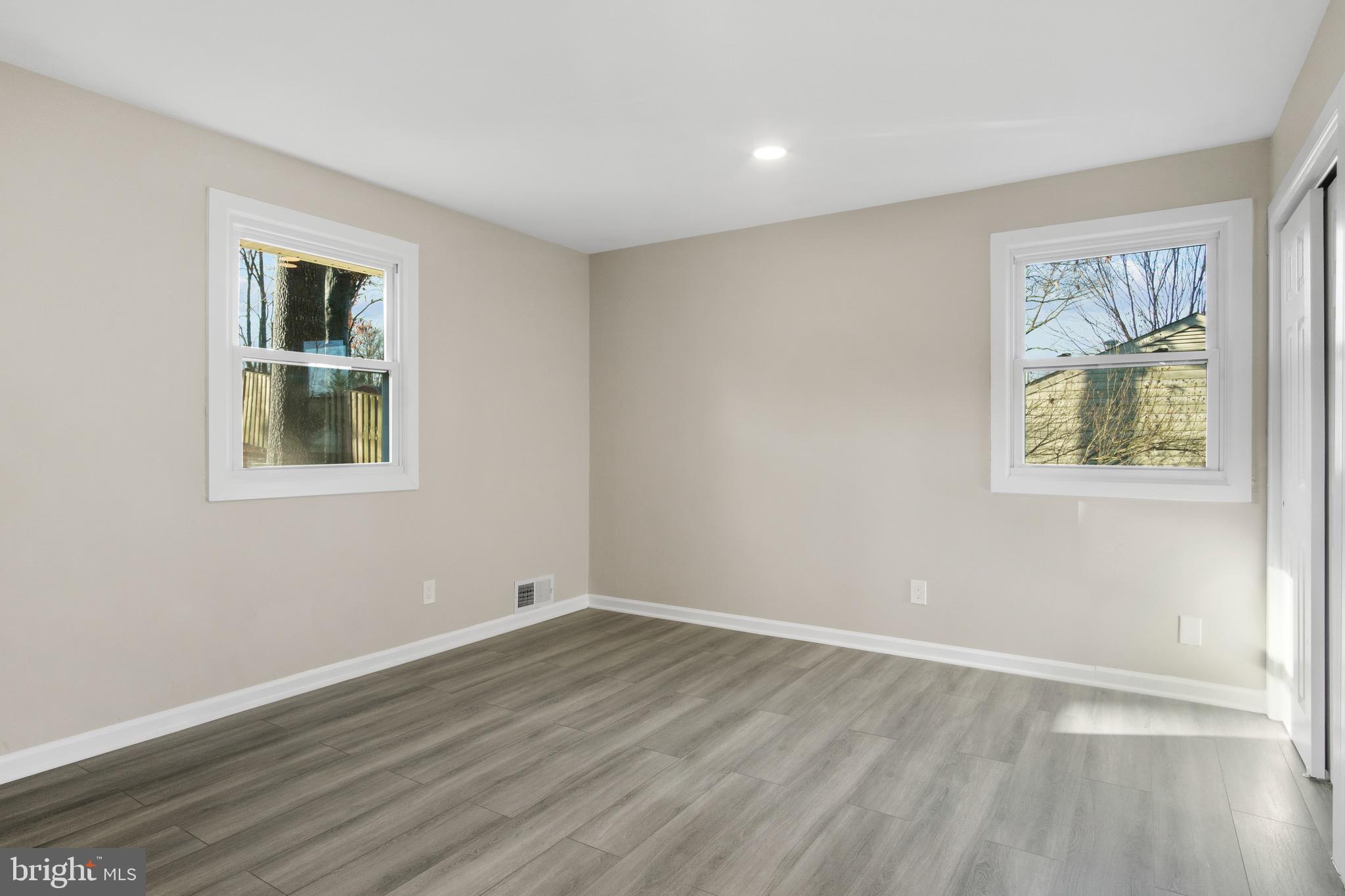8107 Ellet Road Springfield, VA 22151 - Photo 22 of 37