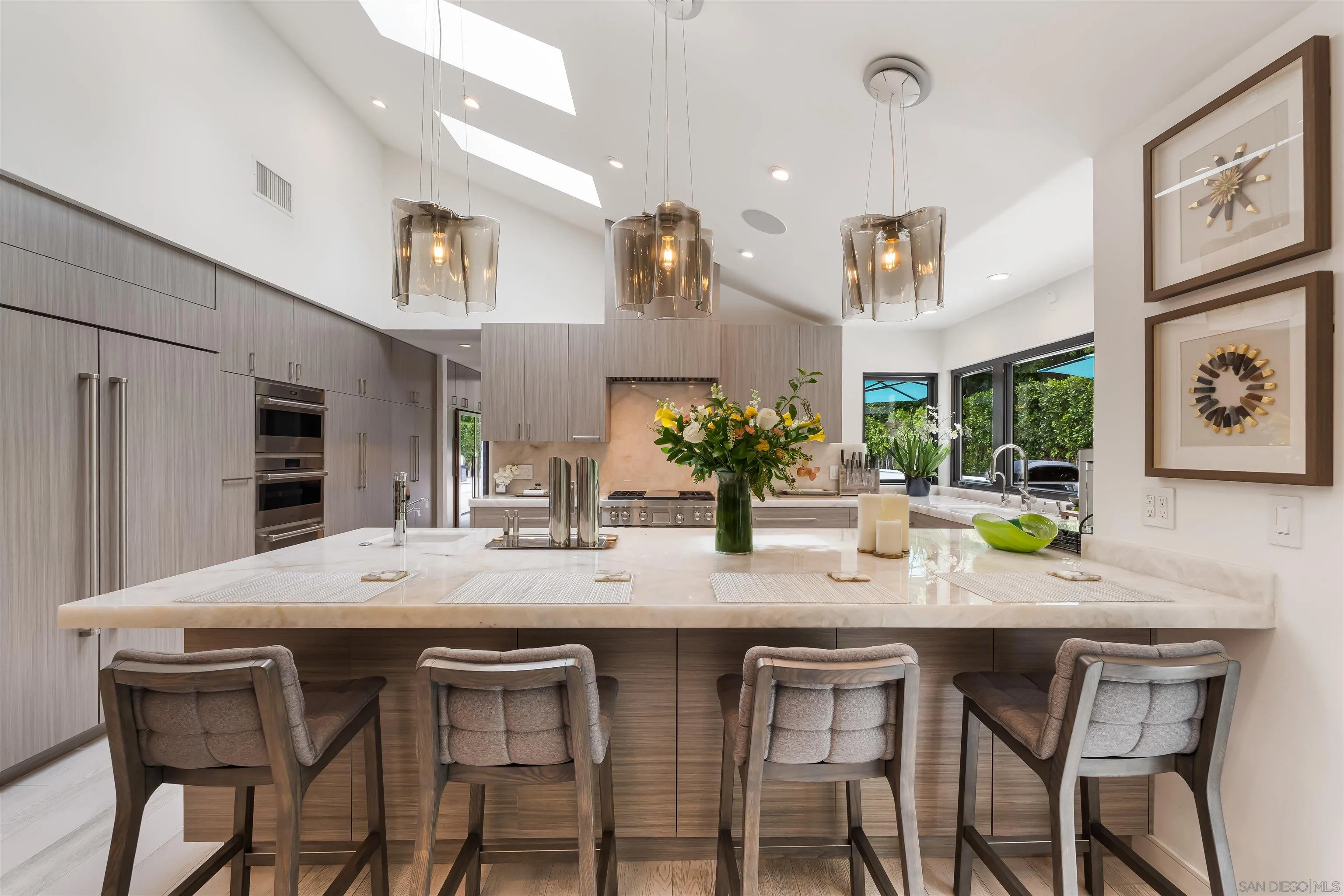 6887 Avenida Andorra La Jolla, CA 92037 - Photo 16 of 75