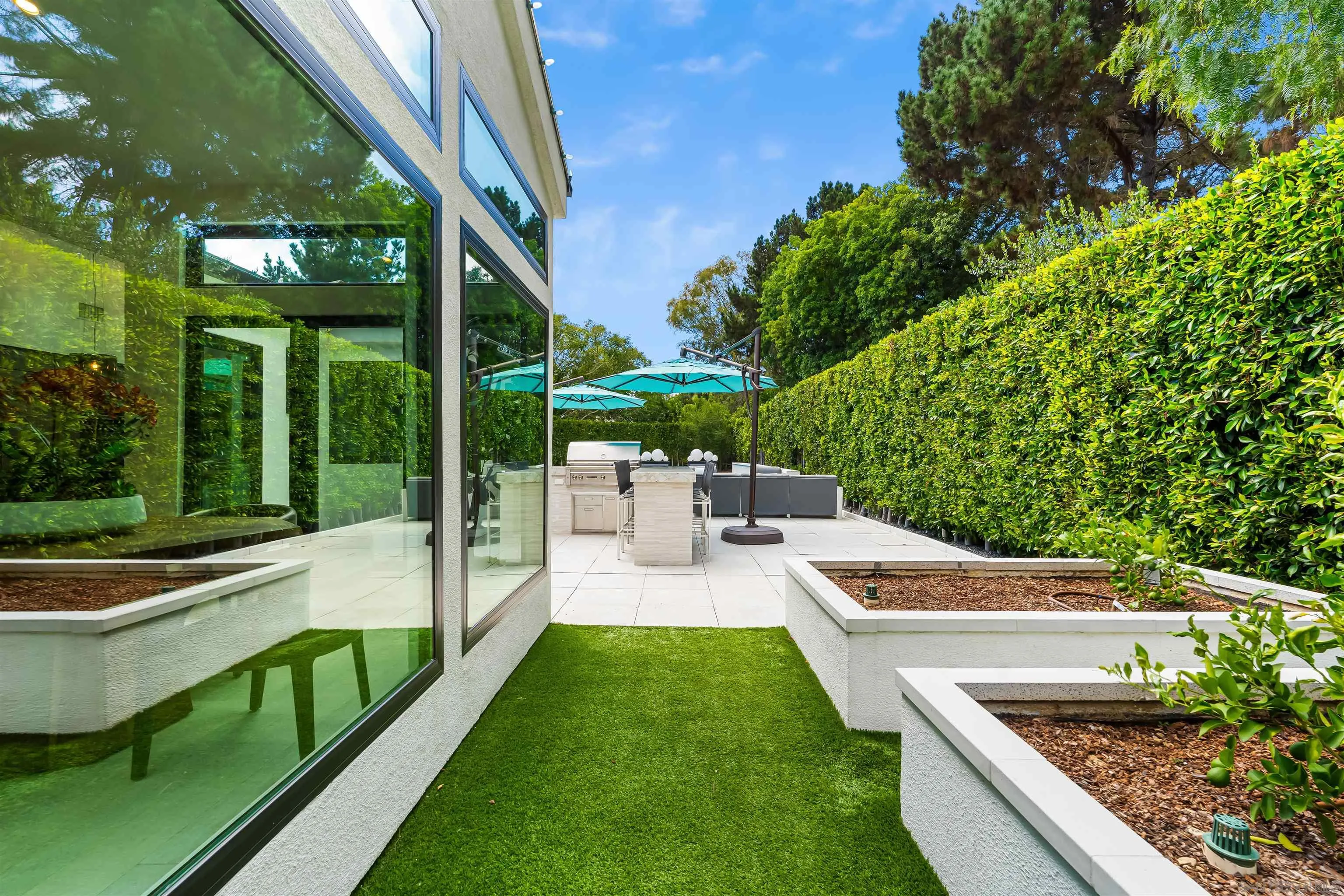 6887 Avenida Andorra La Jolla, CA 92037 - Photo 58 of 75 a view of yard with patio