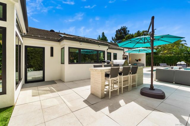 $6,995,000 | 6887 Avenida Andorra, La Jolla, CA 92037