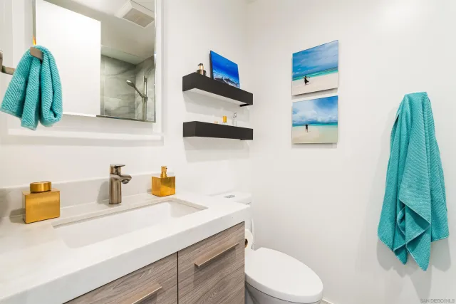 $6,995,000 | 6887 Avenida Andorra, La Jolla, CA 92037