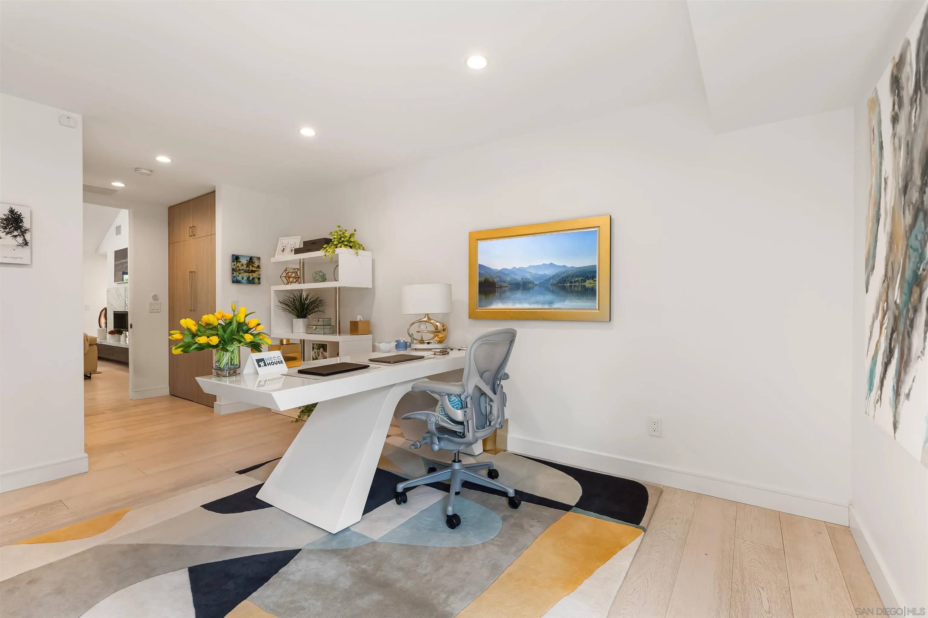 6887 Avenida Andorra La Jolla, CA 92037 - Photo 64 of 75 a view of a workspace with a workspace