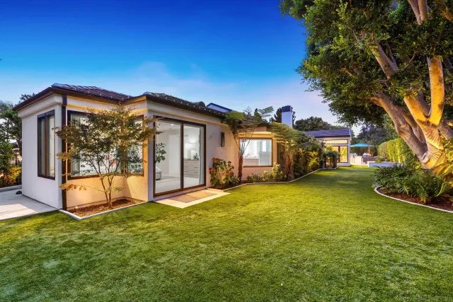 $6,995,000 | 6887 Avenida Andorra, La Jolla, CA 92037