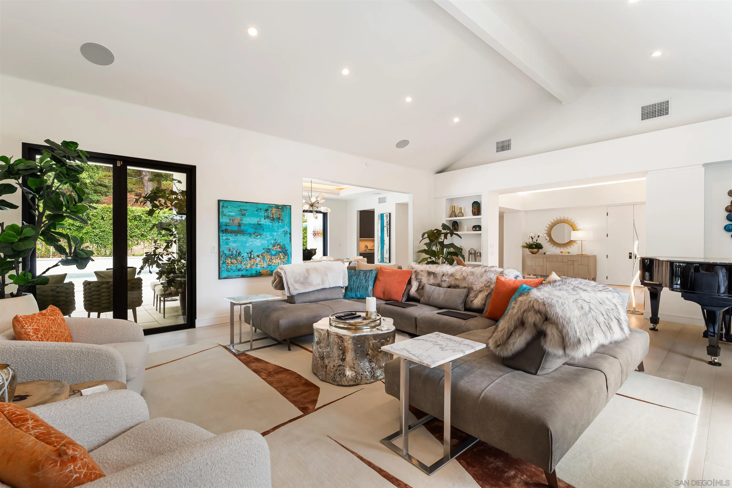 6887 Avenida Andorra La Jolla, CA 92037 - Photo 10 of 75