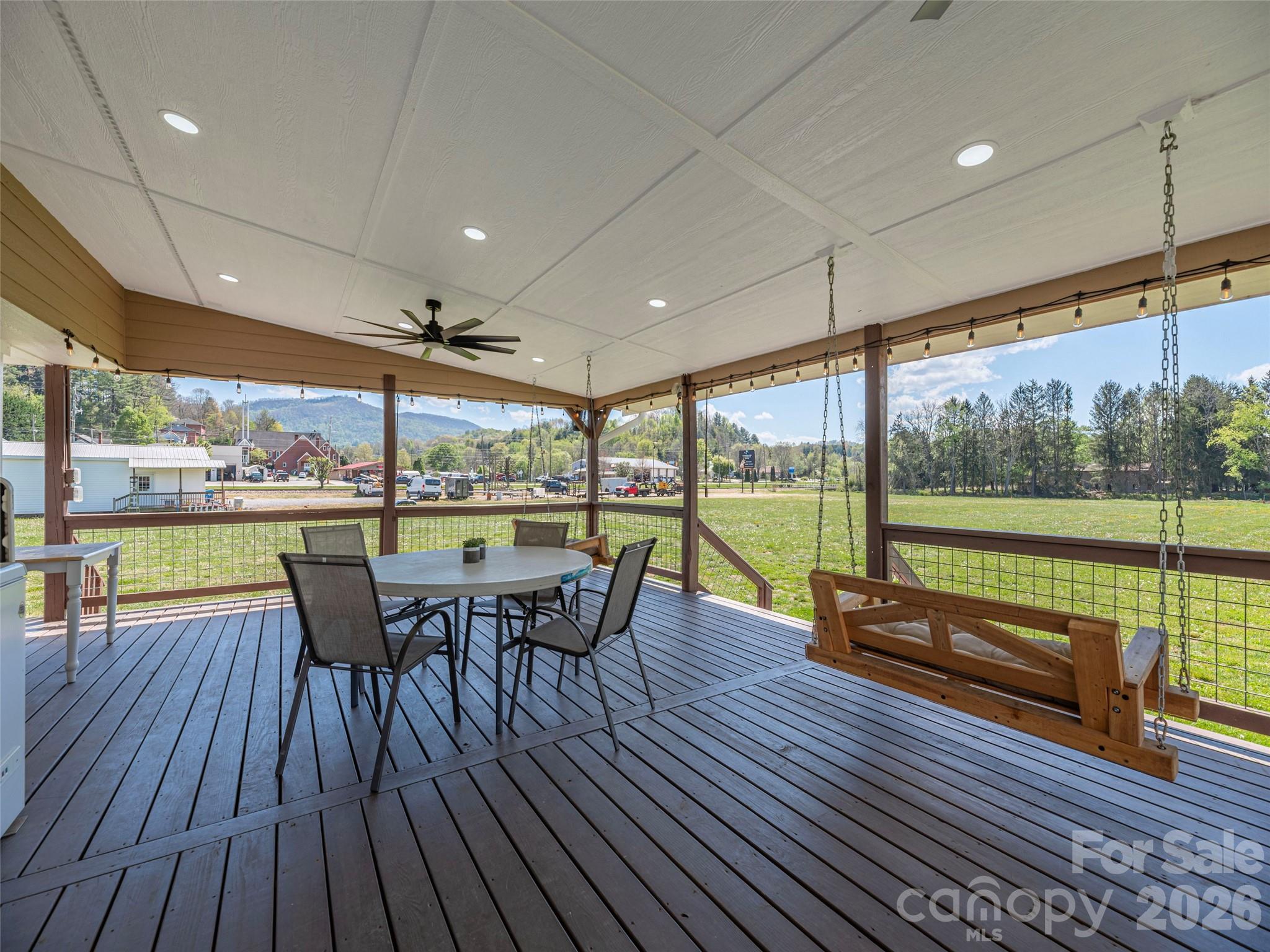 274 Charles Street Clyde, NC 28721 - Photo 25 of 40