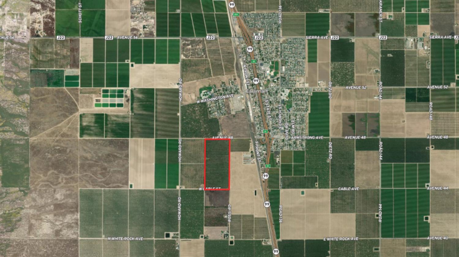 0 West Cable Street Earlimart, CA 93219 - Photo 13 of 14 a bathroom with a shower