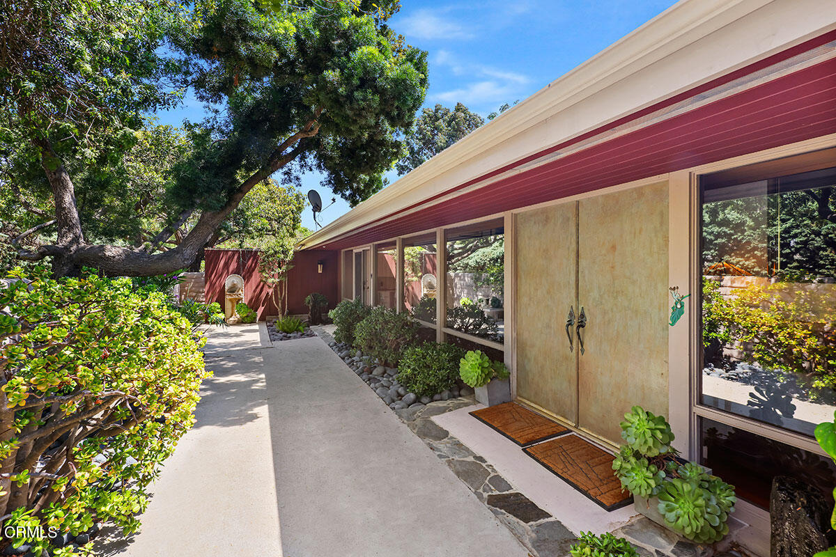 70 Vientos Road Camarillo, CA 93010 - Photo 3 of 69 702A3095