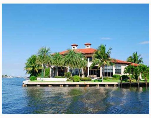 8 Inlet Cay Drive Ocean Ridge, FL 33435 - Photo 1 of 16 Primary Photo