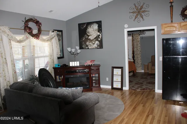 $2,500 | 78 Pamela Lane, Varnville, SC 29944