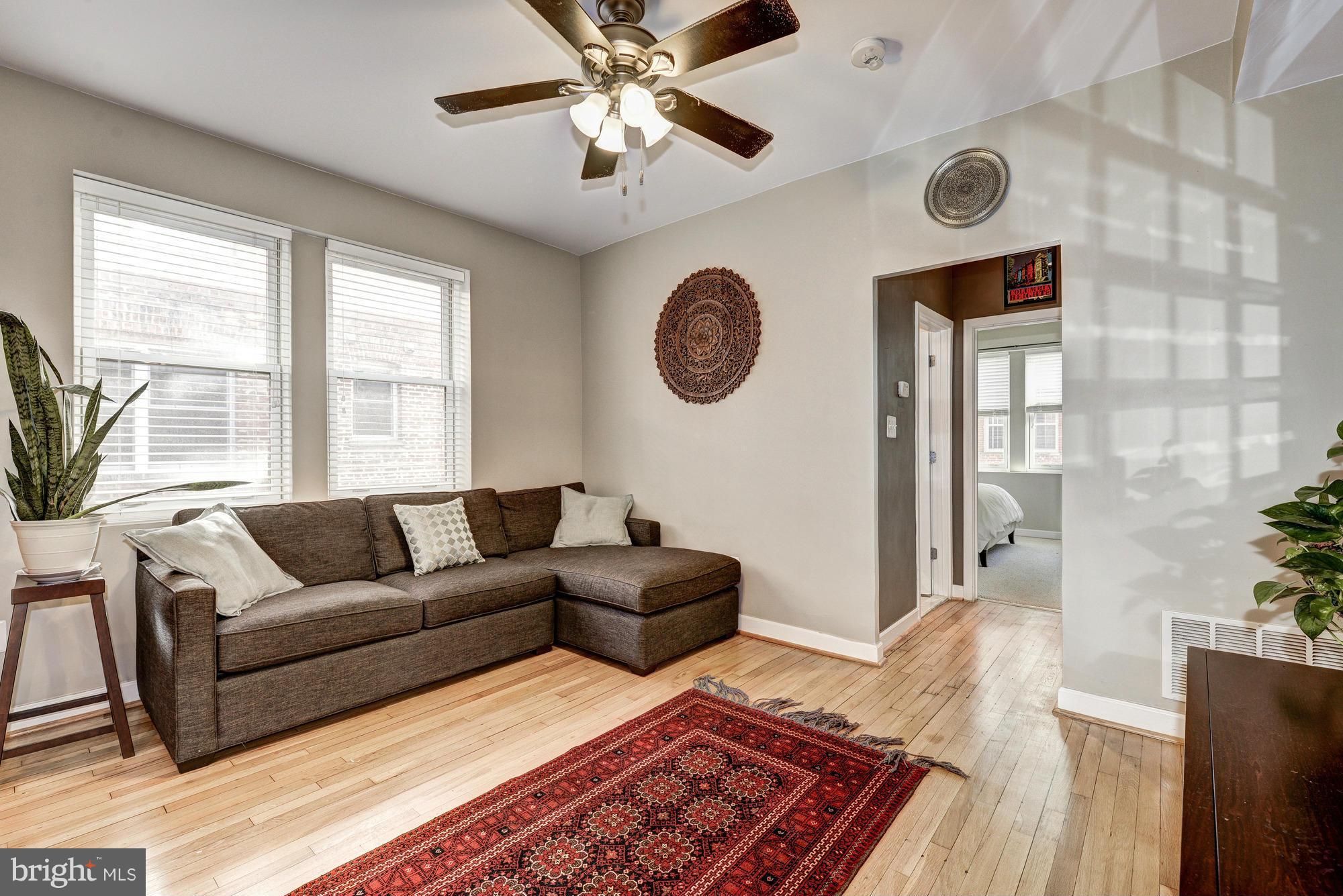 1440 Columbia Road Northwest, Unit 305 Washington, DC 20009 - Photo 8 of 15 Living Room