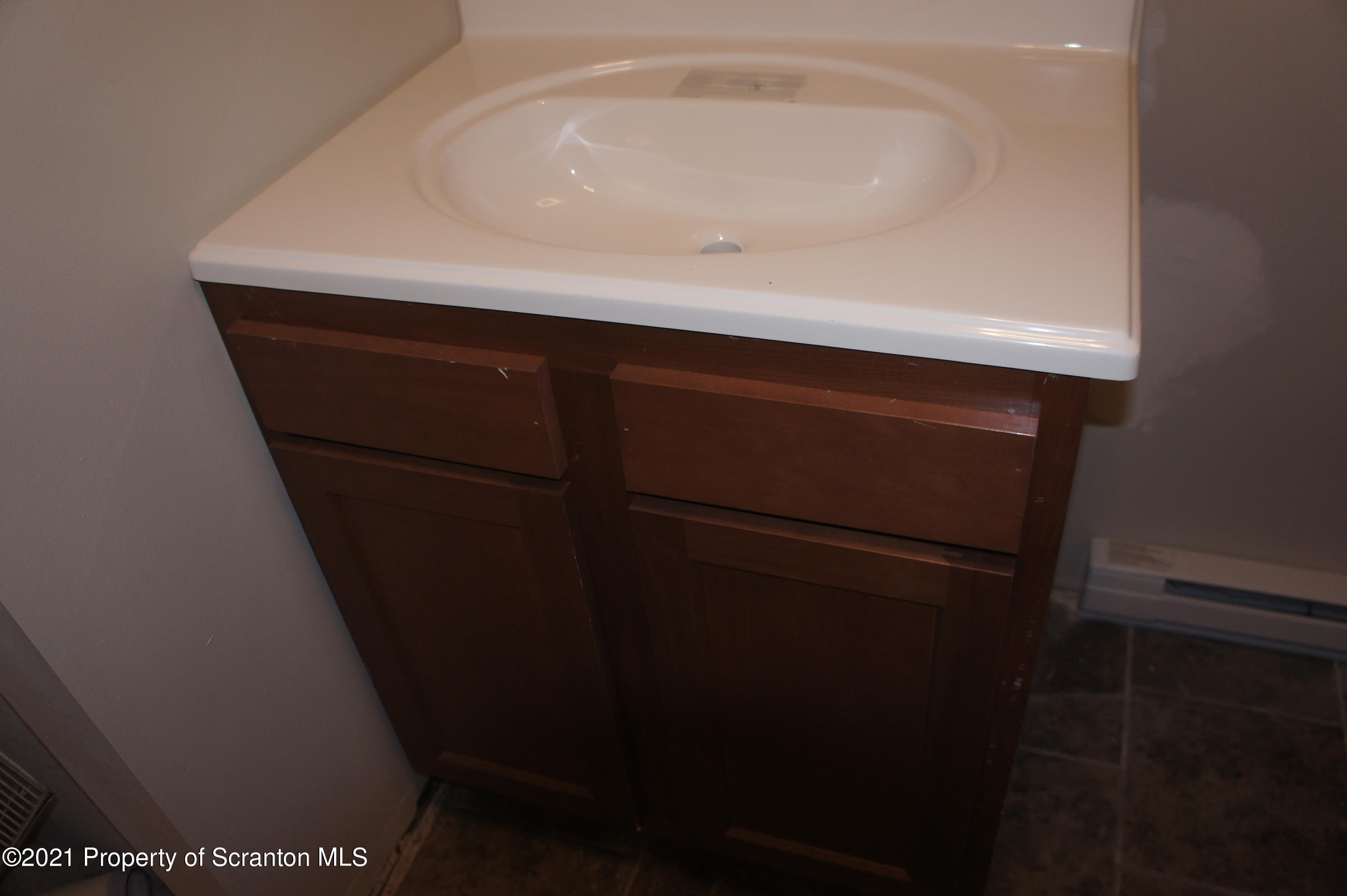 108 North Main Street Scranton, PA 18517 - Photo 11 of 16 a close up view of washer and dryer