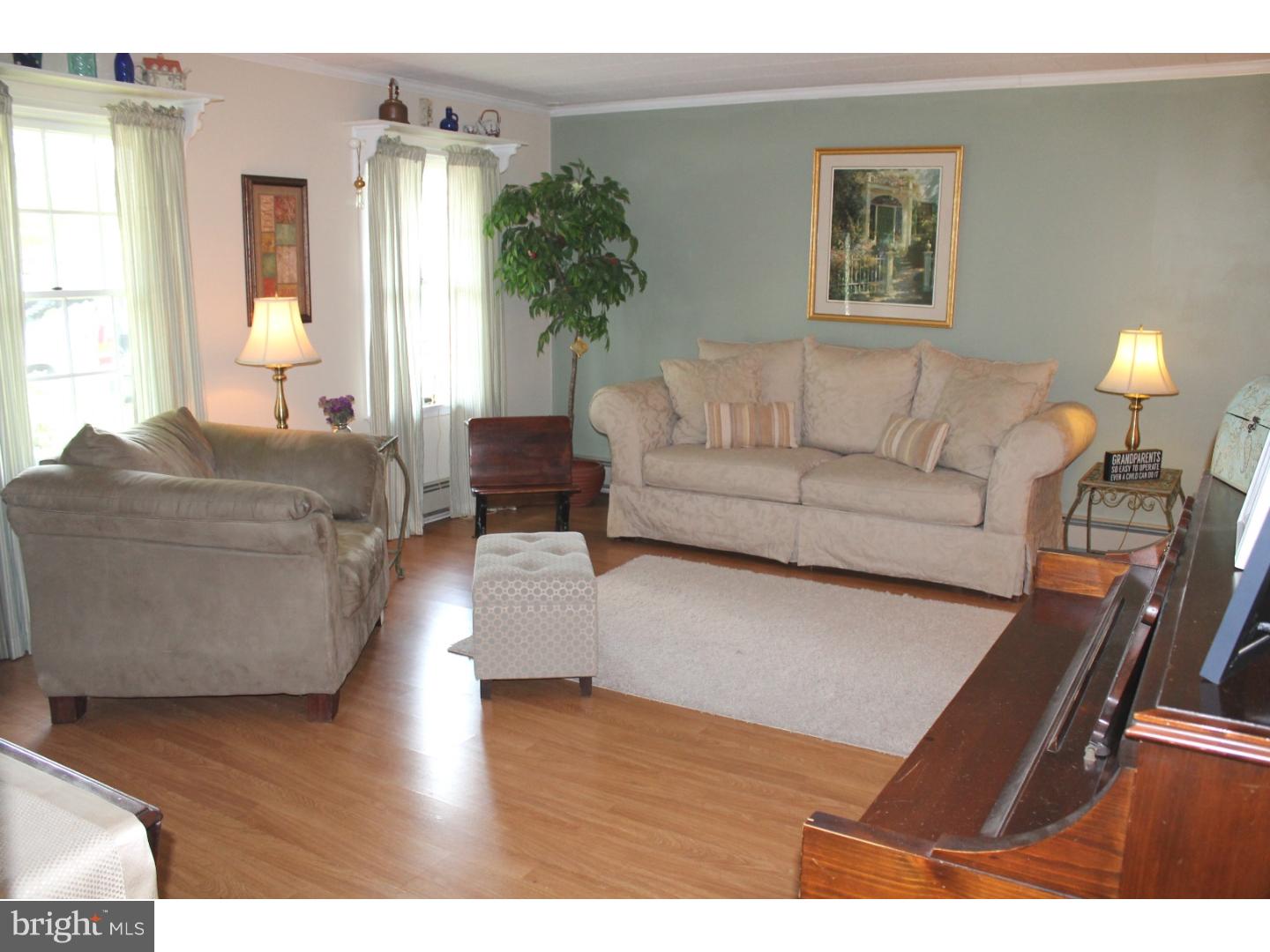 74 Cleft Rock Road Levittown, PA 19057 - Photo 2 of 25 Living Room