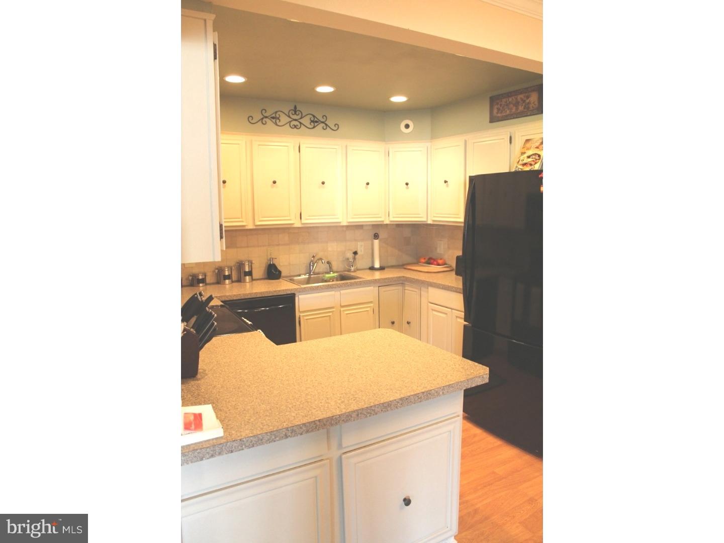 74 Cleft Rock Road Levittown, PA 19057 - Photo 10 of 25 Kitchen