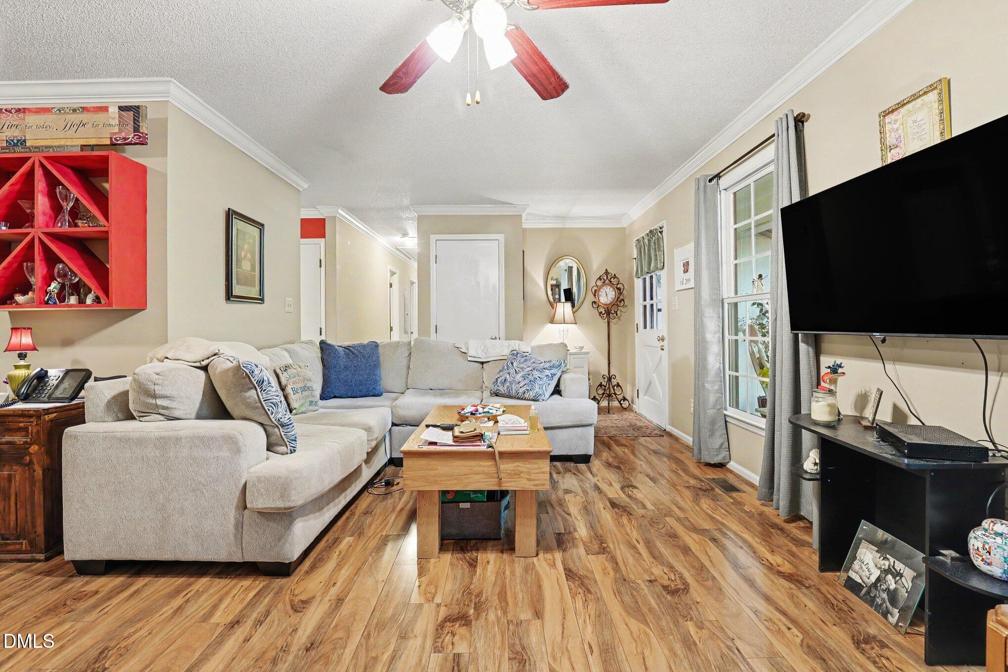 7316 Fox Road Raleigh, NC 27616 - Photo 4 of 32 004_file_8292
