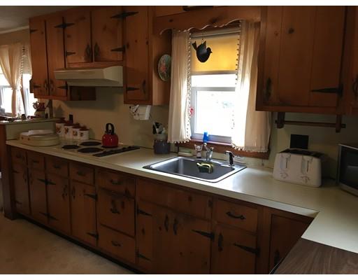 133 Bedford Road Woburn, MA 01801 - Photo 3 of 16 Gallery Image 3