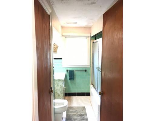 133 Bedford Road Woburn, MA 01801 - Photo 10 of 16 Gallery Image 10