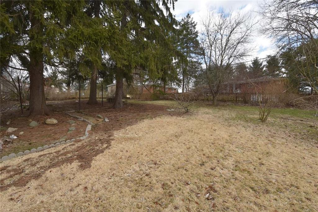 23 Swallow Hill Road Carnegie, PA 15106 - Photo 22 of 24 Back yard