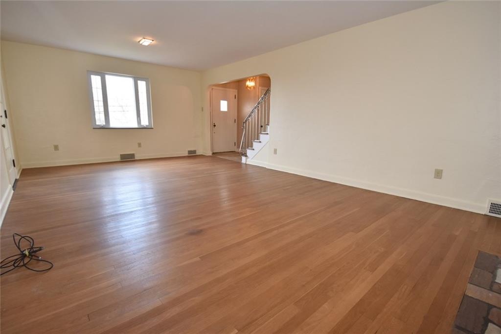 23 Swallow Hill Road Carnegie, PA 15106 - Photo 4 of 24 You could entertain many guests in the living room. Hardwood floors throughout.