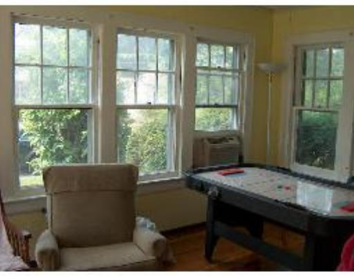 1121 River Road Agawam, MA 01001 - Photo 4 of 5 Gallery Image 4