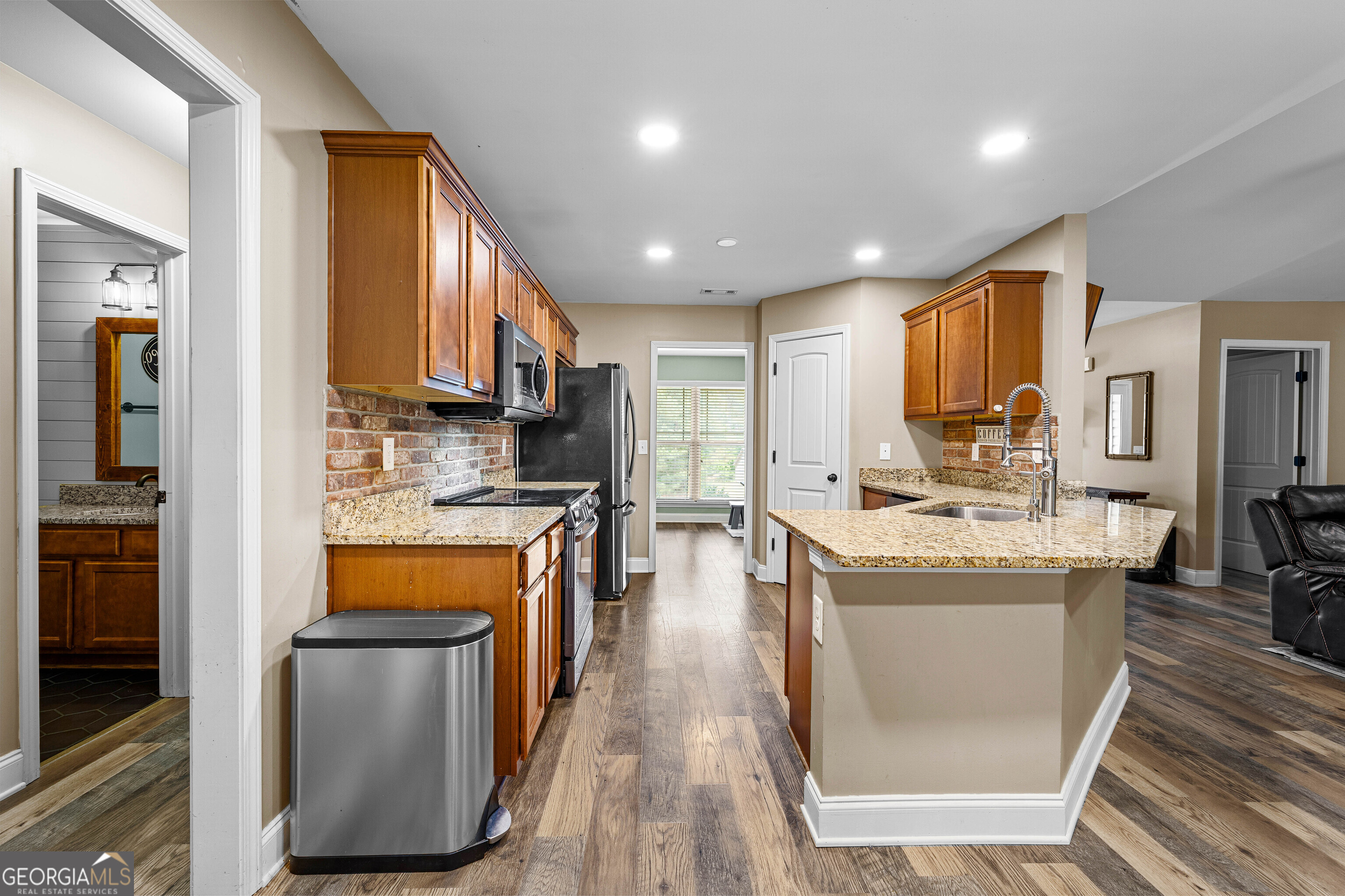 110 Brook Run Senoia, GA 30276 - Photo 8 of 30