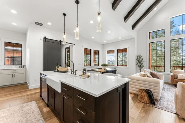 $2,499,000 | 20 Haystack Court, Donnelly, ID 83615