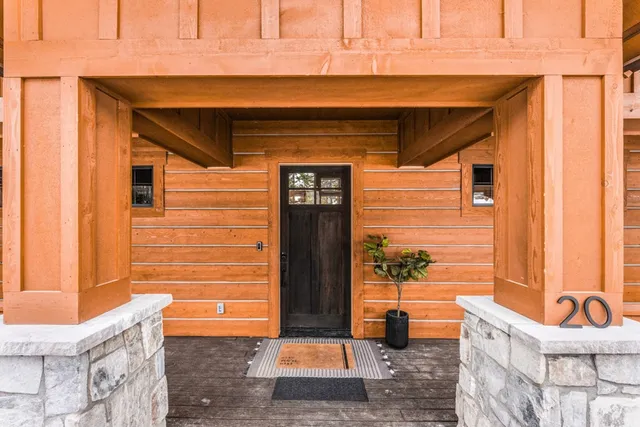 $2,499,000 | 20 Haystack Court, Donnelly, ID 83615