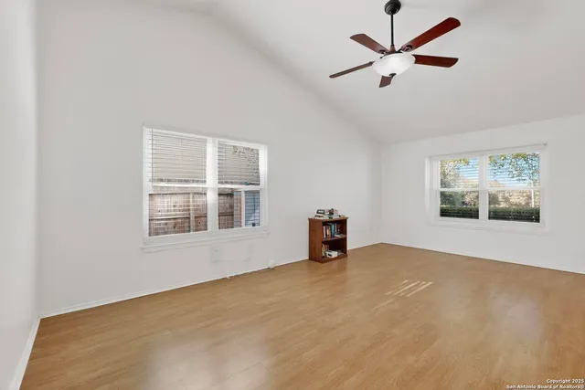 $2,000 | 4242 Knollpond, San Antonio, TX 78247