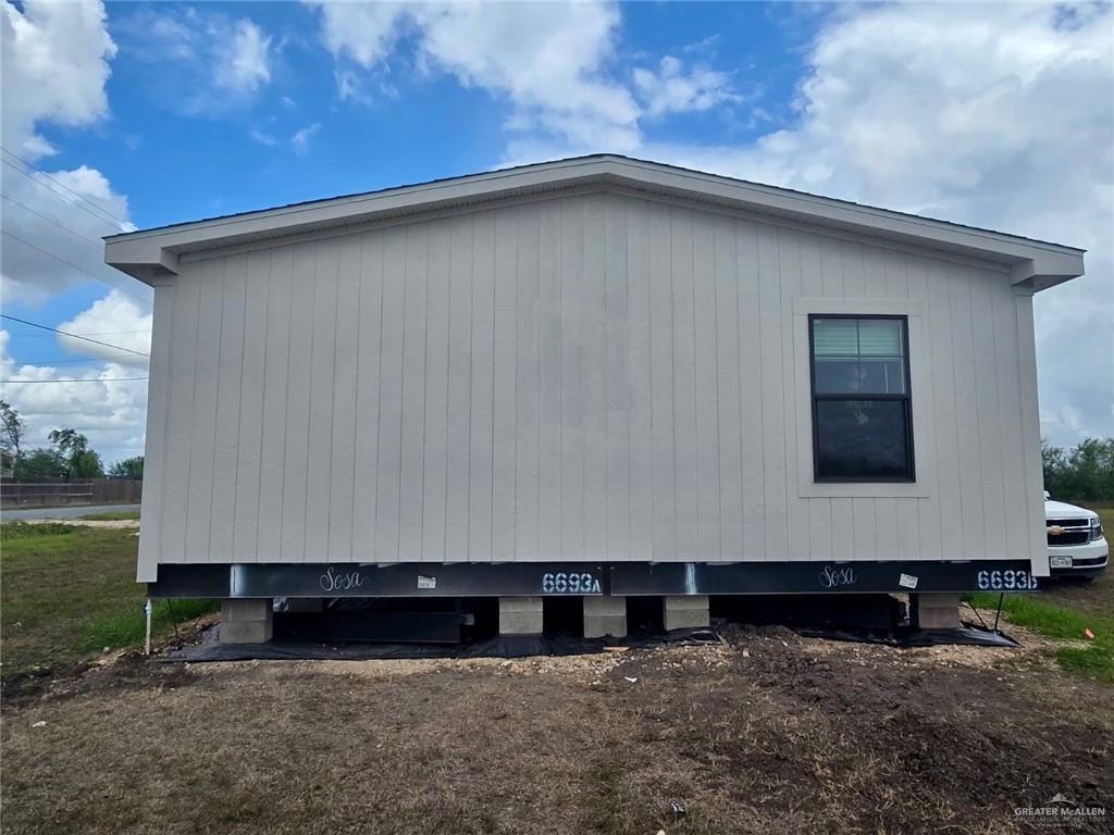 36223 Ranch Park Road San Benito, TX 78586 - Photo 4 of 4 a side view of a house