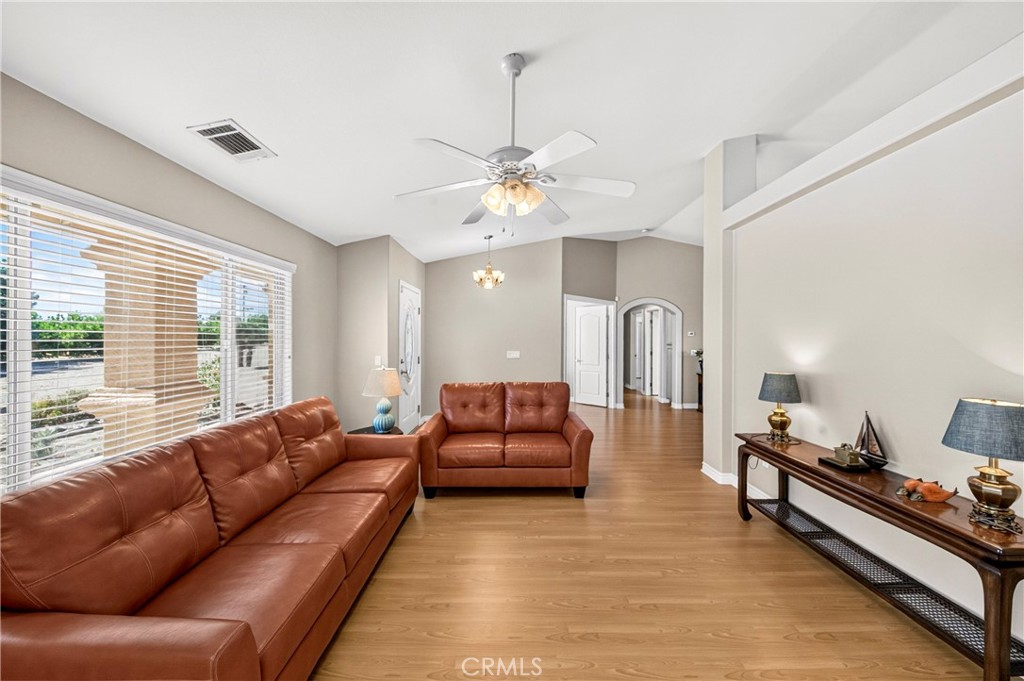 10624 Nugget Road Phelan, CA 92371 - Photo 19 of 70