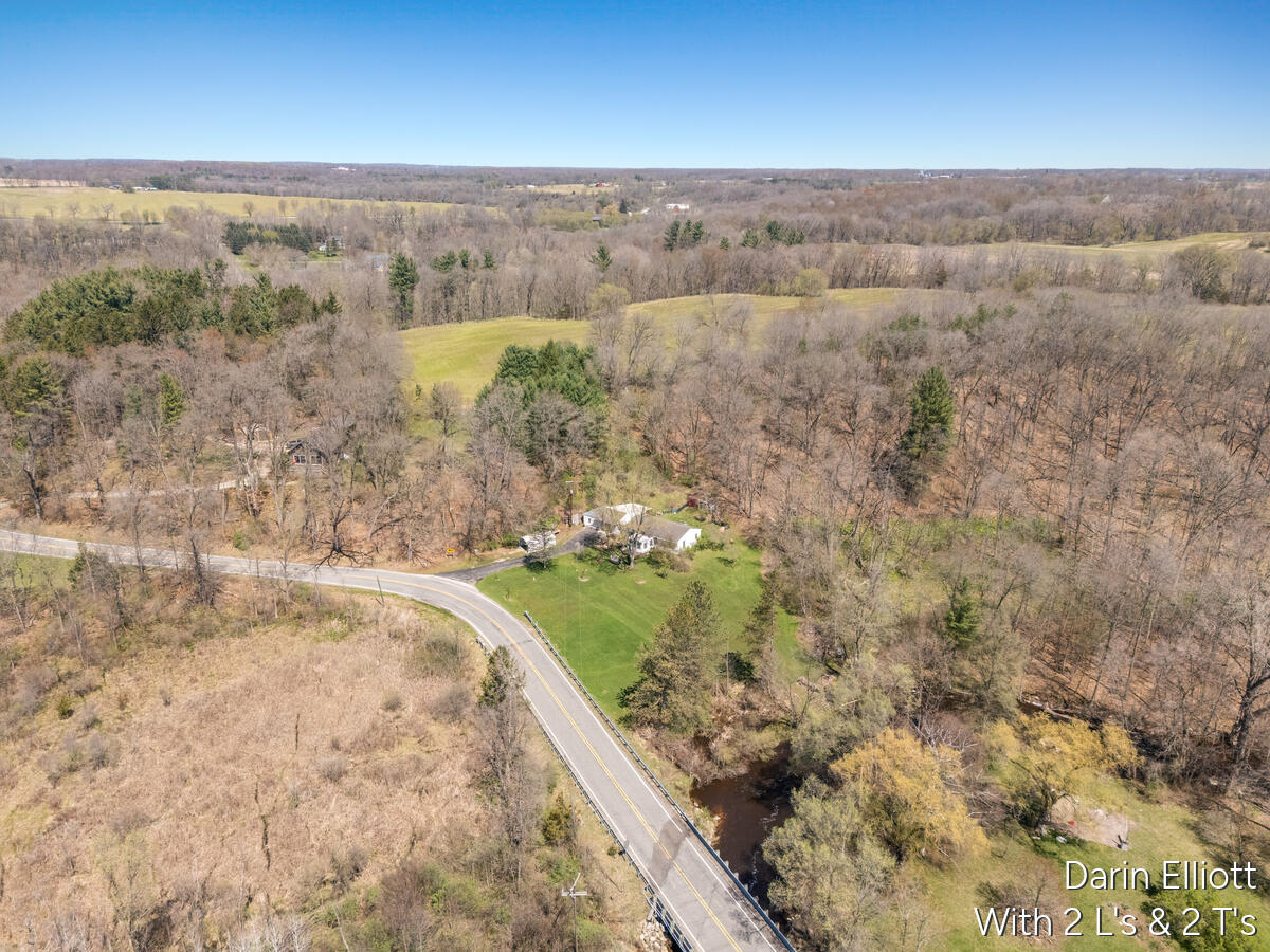 956 Prairie Creek Road Ionia, MI 48846 - Photo 3 of 68