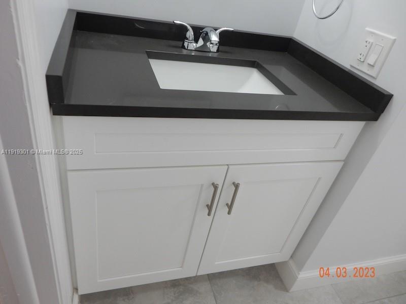 400 North Surf Road, Unit 303 Hollywood, FL 33019 - Photo 7 of 17 a close view of utility