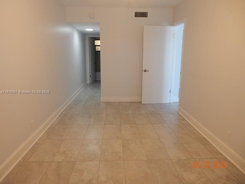 400 North Surf Road, Unit 303 Hollywood, FL 33019 - Photo 9 of 17 a view of an empty room