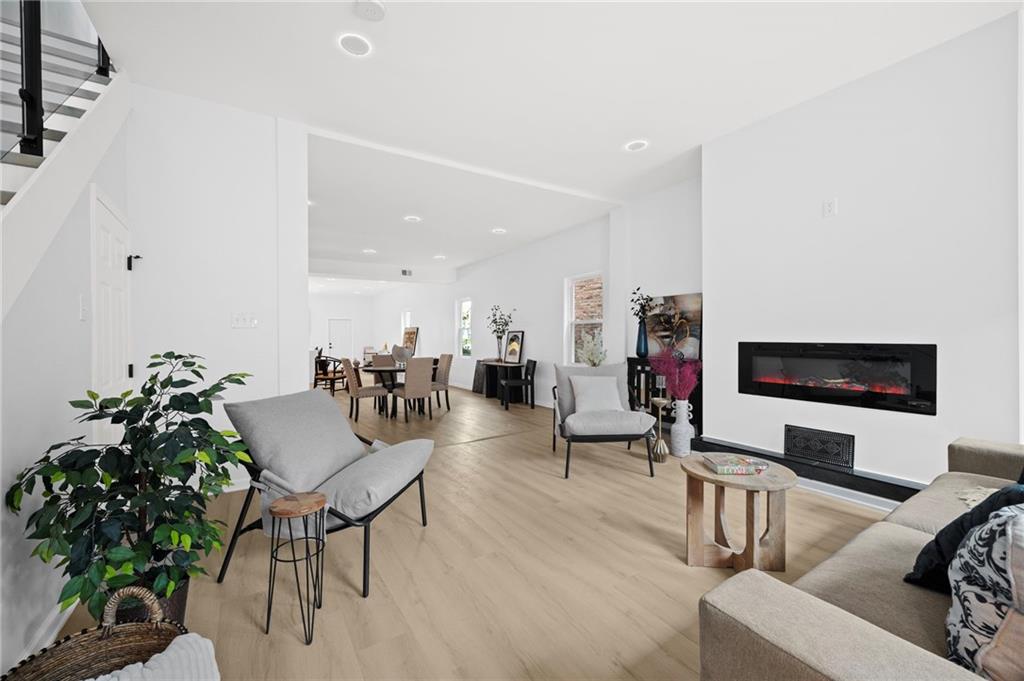 186 44th Street Pittsburgh, PA 15201 - Photo 6 of 50