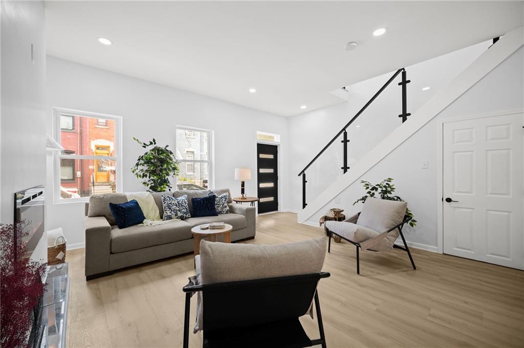 186 44th Street Pittsburgh, PA 15201 - Photo 8 of 50