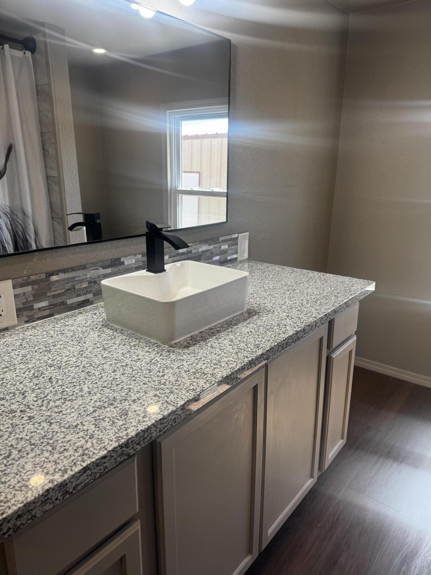 1128 Alaska Road Levelland, TX 79336 - Photo 18 of 20 IMG_3765