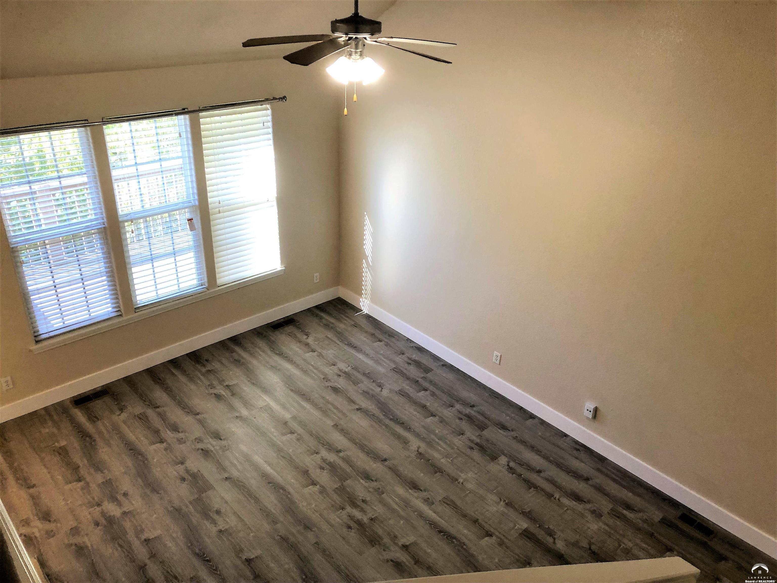 1465 Legends Circle Lawrence, KS 66049 - Photo 14 of 22