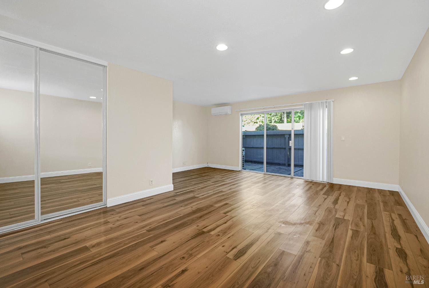 900 Southampton Road, Unit 24 Benicia, CA 94510 - Photo 24 of 52