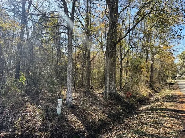 $275,000 | 561 Colbert (livingston Corner) 35 Street, Mandeville, LA 70448