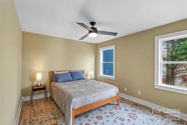 $3,900 | 5 Elmore Street, Asheville, NC 28804